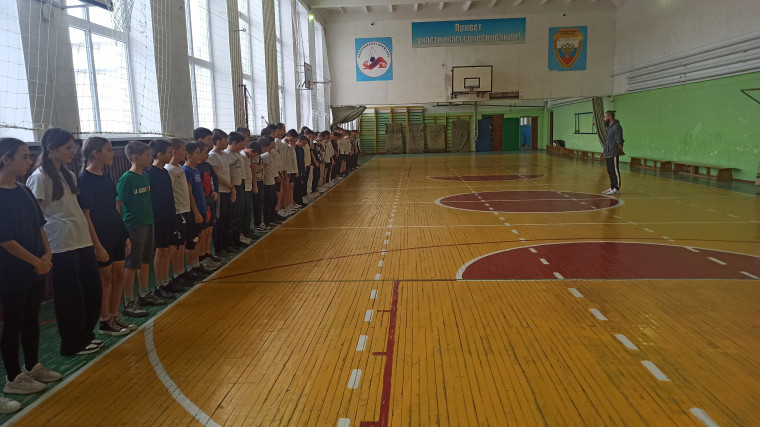 Школьный этап Президентских спортивных состязаний.